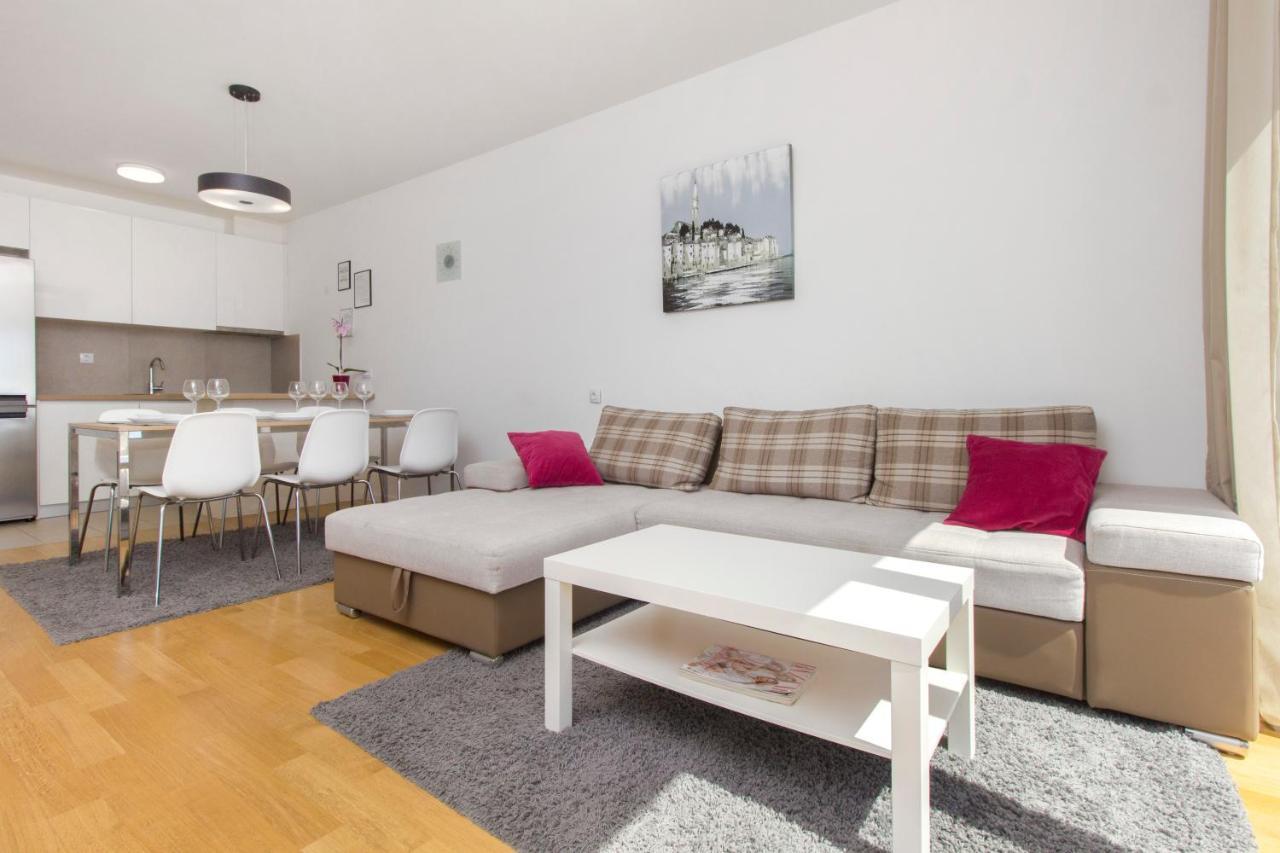 Royal Primosten Apartment Bagian luar foto