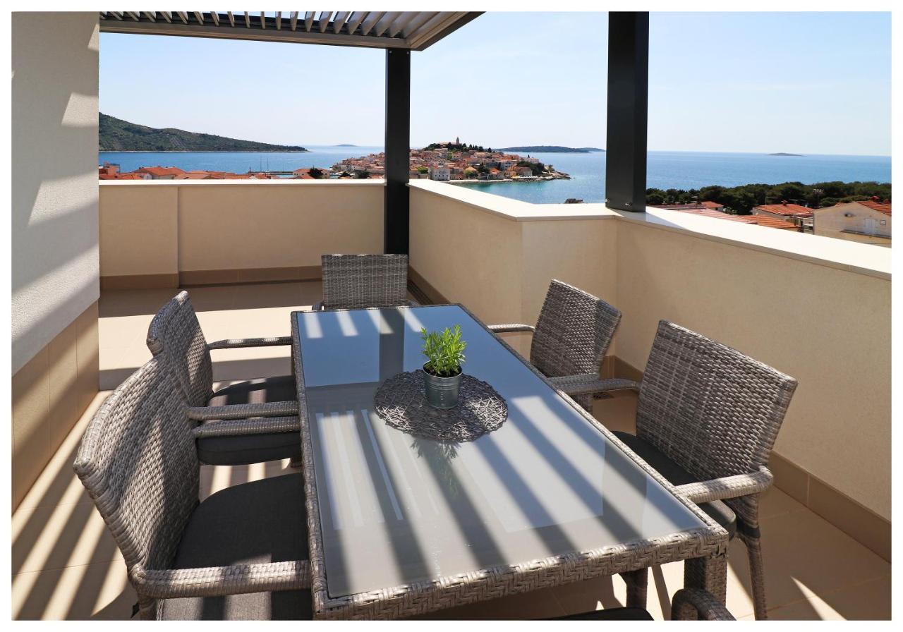 Royal Primosten Apartment Bagian luar foto