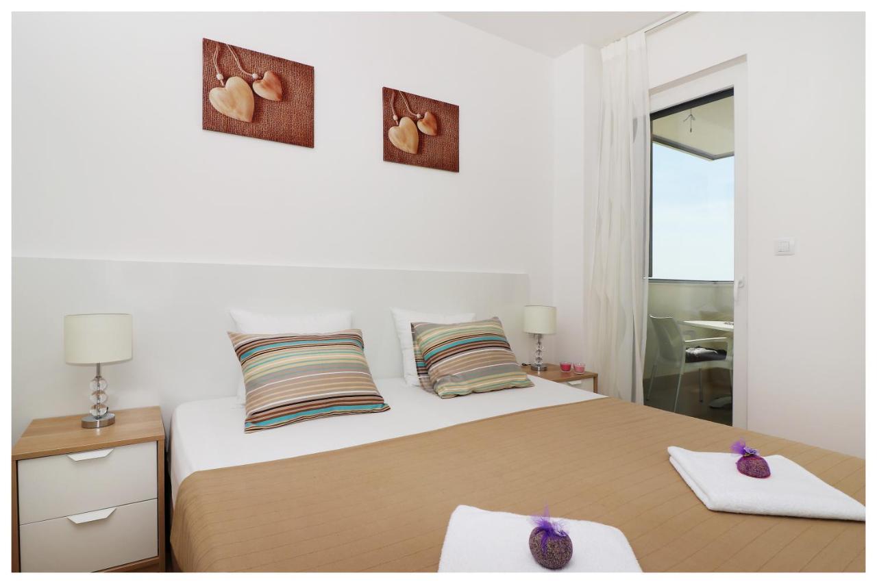 Royal Primosten Apartment Bagian luar foto